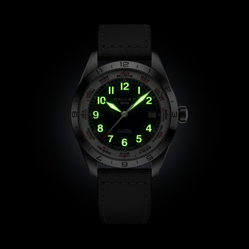 Flying Officer Automatic 40