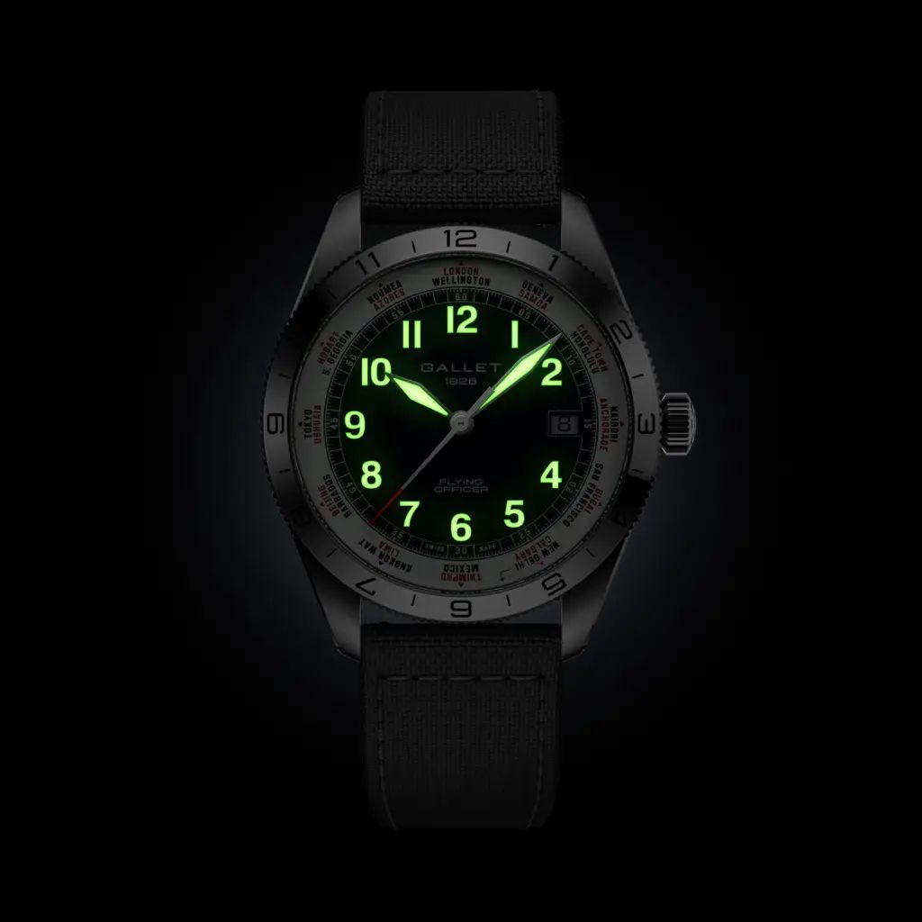 Flying Officer Automatic 40