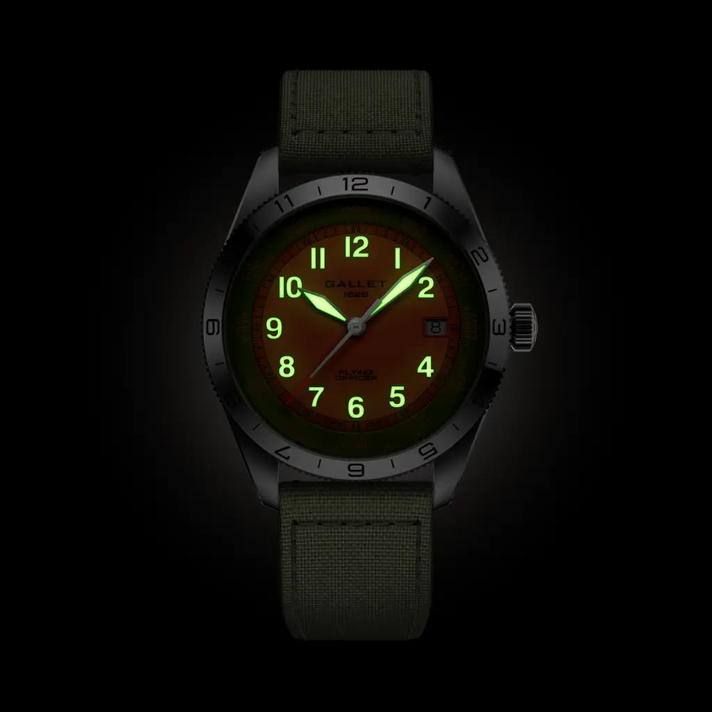 Flying Officer Automatic 40